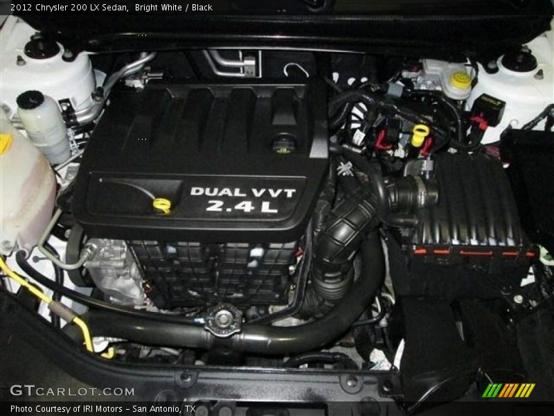 Bright White / Black 2012 Chrysler 200 LX Sedan