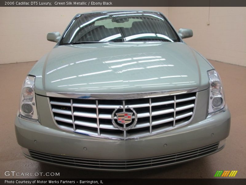 Green Silk Metallic / Ebony Black 2006 Cadillac DTS Luxury