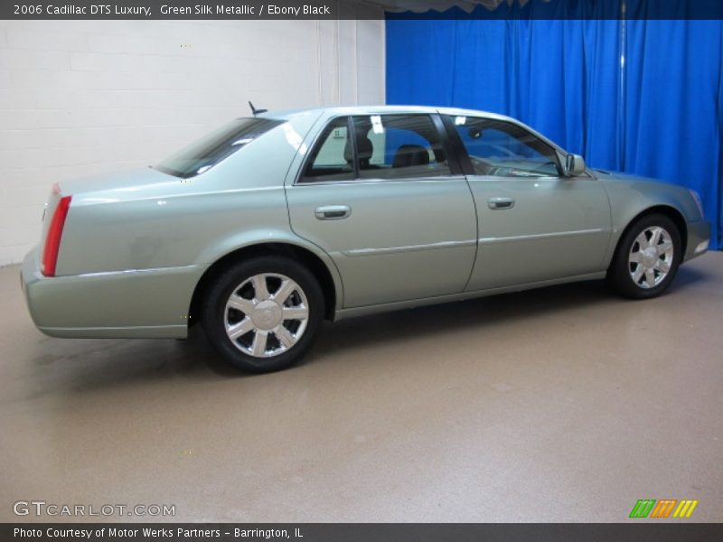 Green Silk Metallic / Ebony Black 2006 Cadillac DTS Luxury