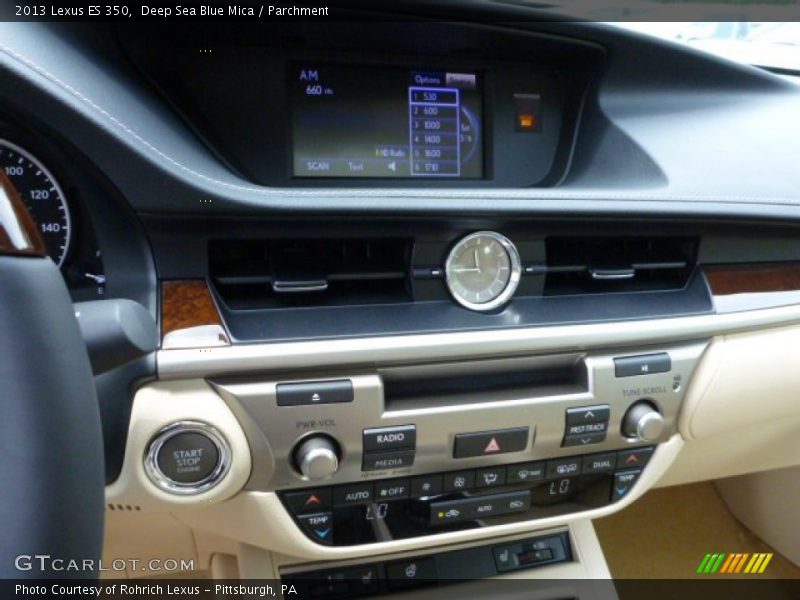 Deep Sea Blue Mica / Parchment 2013 Lexus ES 350