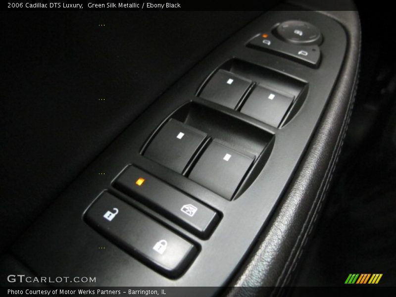 Green Silk Metallic / Ebony Black 2006 Cadillac DTS Luxury