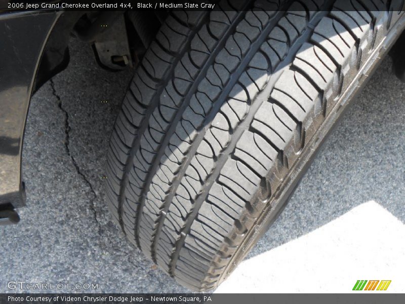 Black / Medium Slate Gray 2006 Jeep Grand Cherokee Overland 4x4