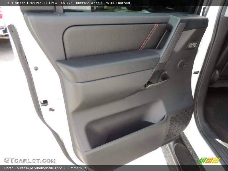 Blizzard White / Pro 4X Charcoal 2011 Nissan Titan Pro-4X Crew Cab 4x4