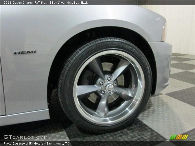 Billett Silver Metallic / Black 2011 Dodge Charger R/T Plus