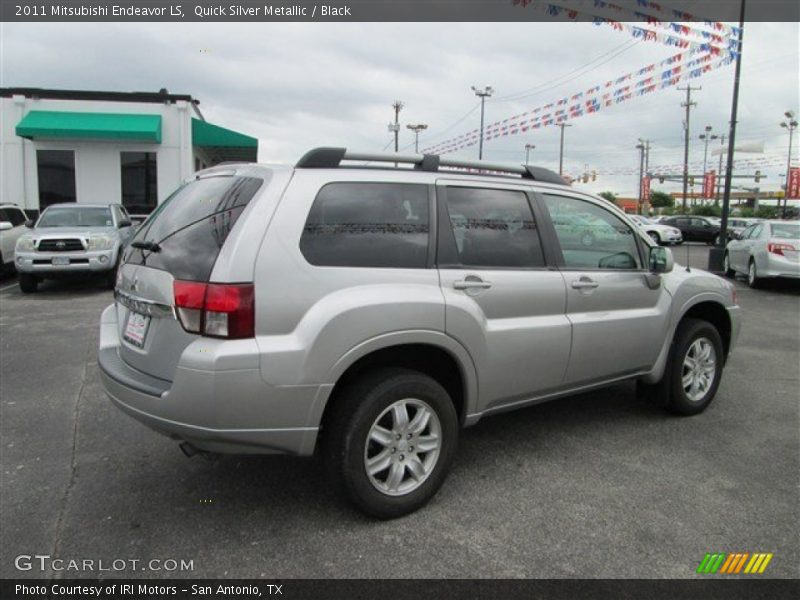 Quick Silver Metallic / Black 2011 Mitsubishi Endeavor LS