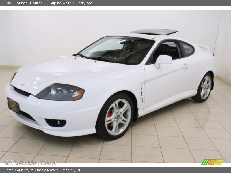 Alpine White / Black/Red 2006 Hyundai Tiburon SE