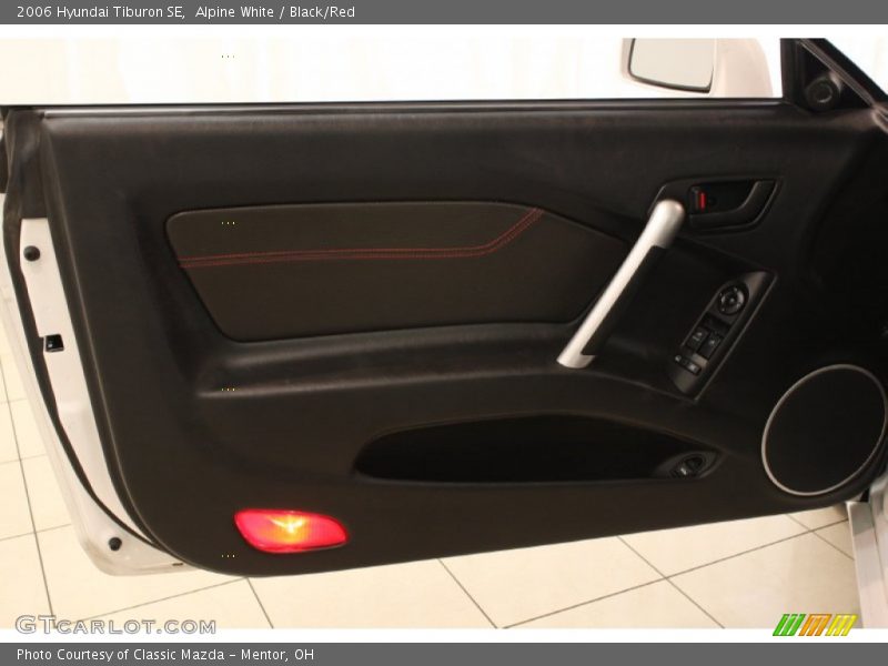 Alpine White / Black/Red 2006 Hyundai Tiburon SE