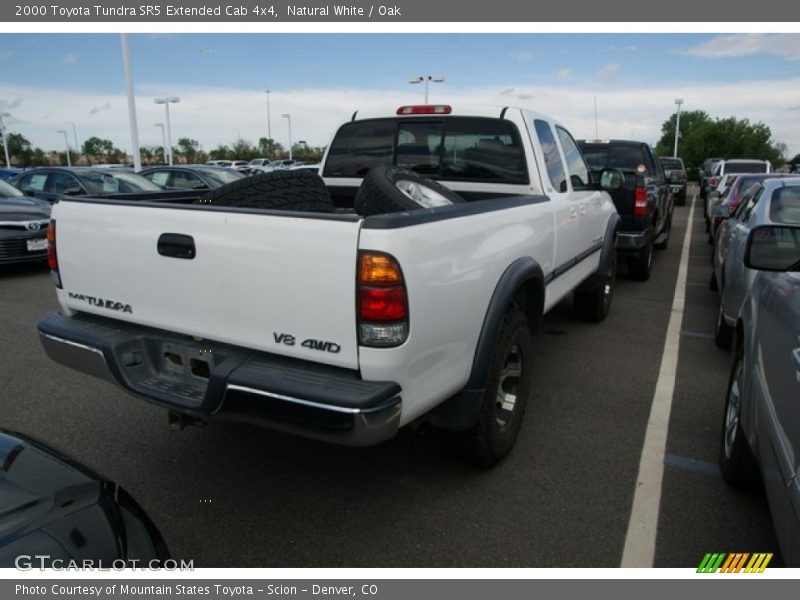 Natural White / Oak 2000 Toyota Tundra SR5 Extended Cab 4x4