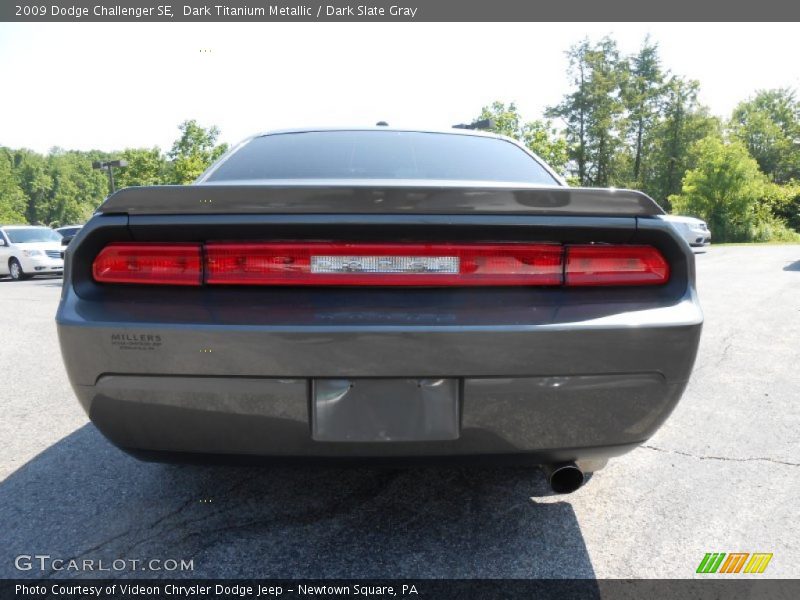 Dark Titanium Metallic / Dark Slate Gray 2009 Dodge Challenger SE