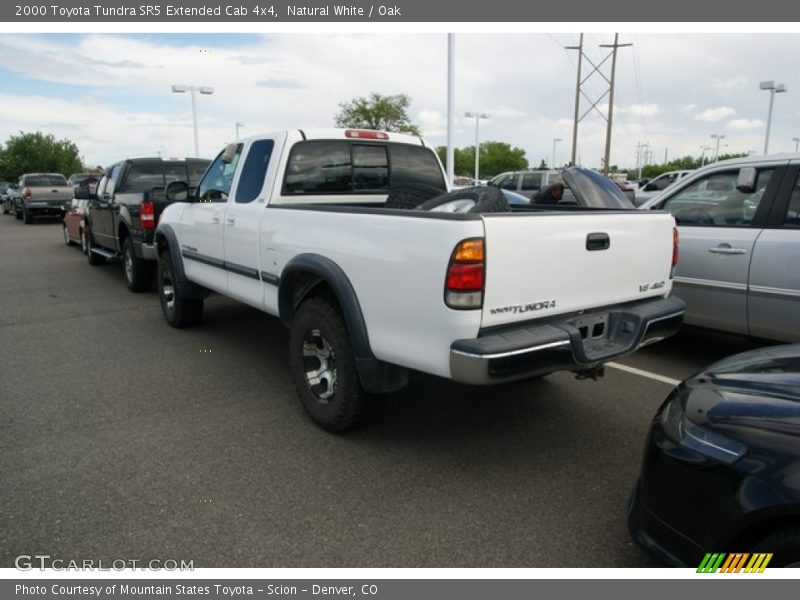 Natural White / Oak 2000 Toyota Tundra SR5 Extended Cab 4x4