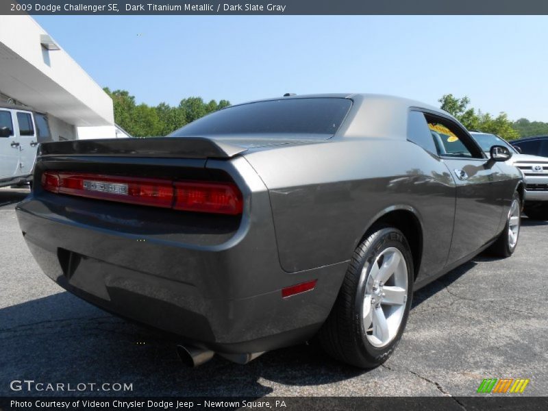 Dark Titanium Metallic / Dark Slate Gray 2009 Dodge Challenger SE