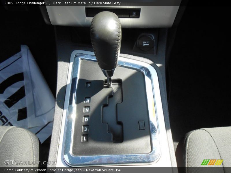 Dark Titanium Metallic / Dark Slate Gray 2009 Dodge Challenger SE