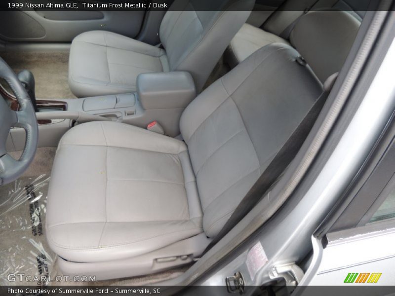 Titanium Frost Metallic / Dusk 1999 Nissan Altima GLE