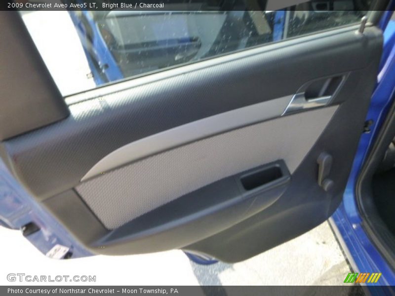 Bright Blue / Charcoal 2009 Chevrolet Aveo Aveo5 LT