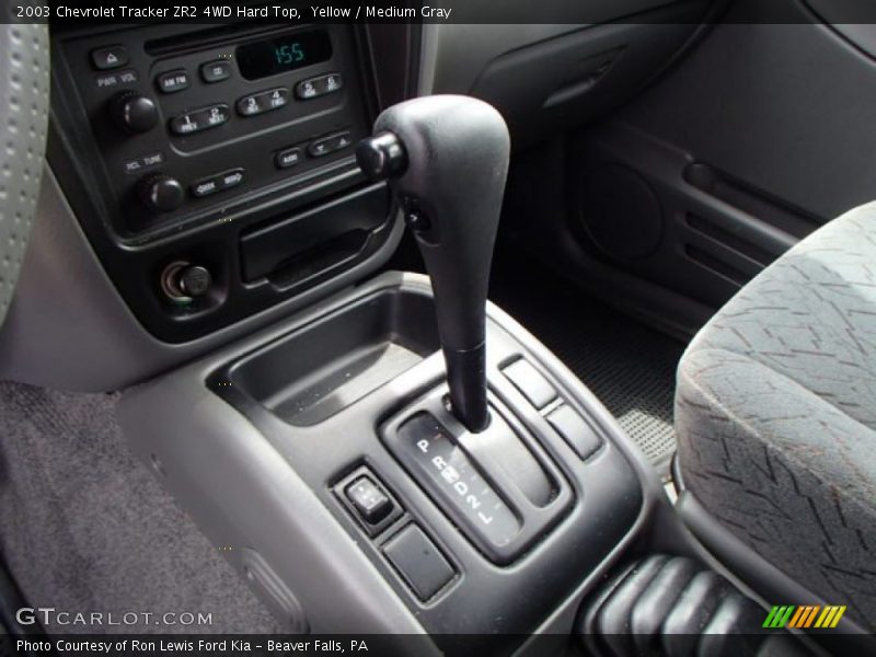 Yellow / Medium Gray 2003 Chevrolet Tracker ZR2 4WD Hard Top