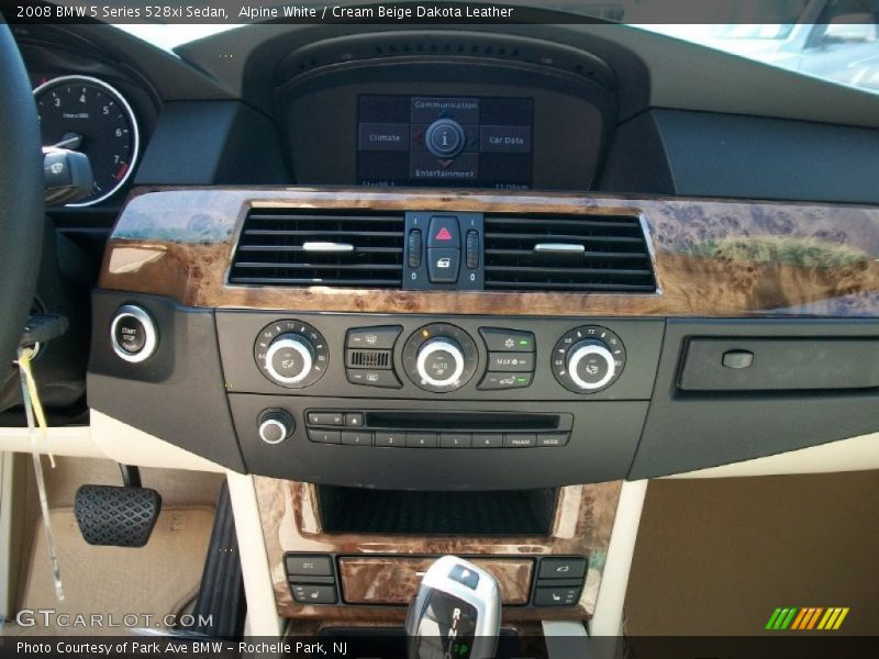 Alpine White / Cream Beige Dakota Leather 2008 BMW 5 Series 528xi Sedan
