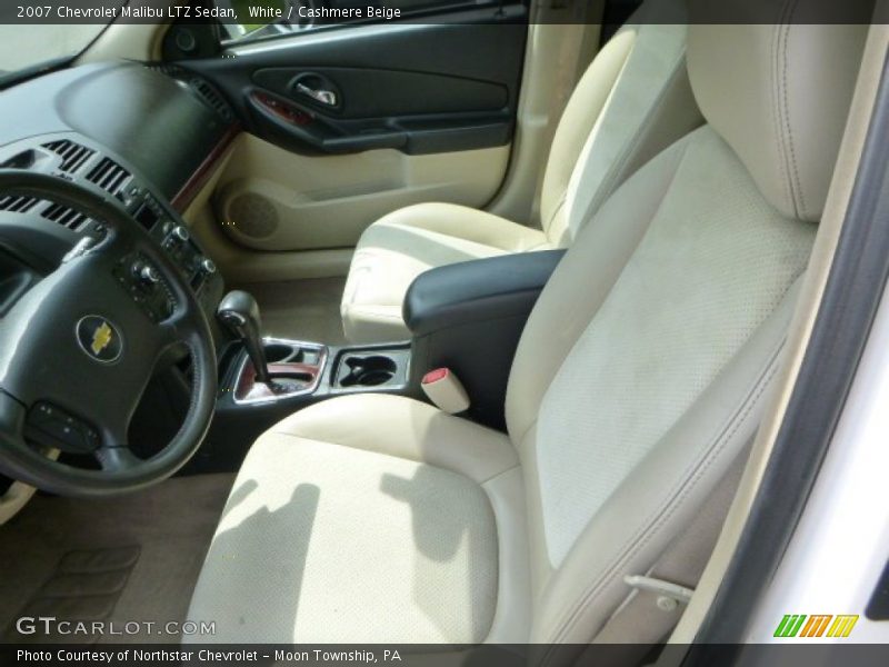 White / Cashmere Beige 2007 Chevrolet Malibu LTZ Sedan