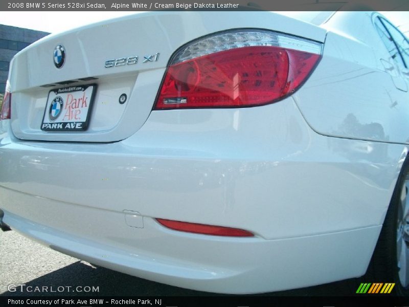 Alpine White / Cream Beige Dakota Leather 2008 BMW 5 Series 528xi Sedan