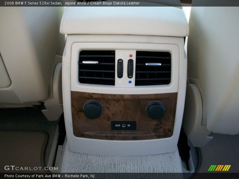Alpine White / Cream Beige Dakota Leather 2008 BMW 5 Series 528xi Sedan