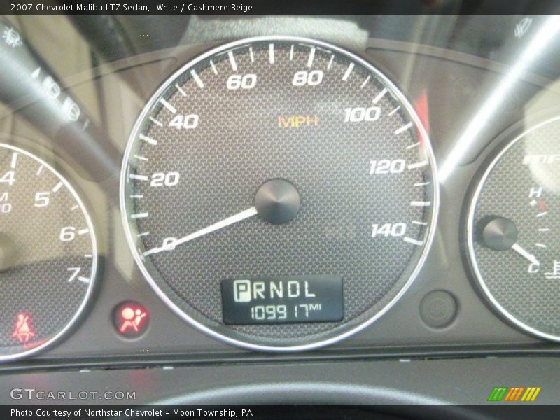 White / Cashmere Beige 2007 Chevrolet Malibu LTZ Sedan