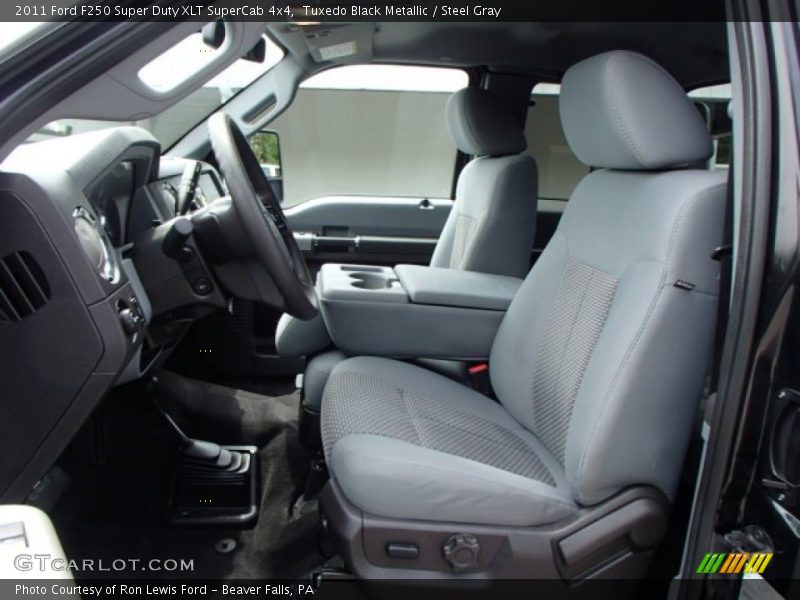 Tuxedo Black Metallic / Steel Gray 2011 Ford F250 Super Duty XLT SuperCab 4x4