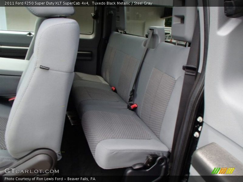 Tuxedo Black Metallic / Steel Gray 2011 Ford F250 Super Duty XLT SuperCab 4x4