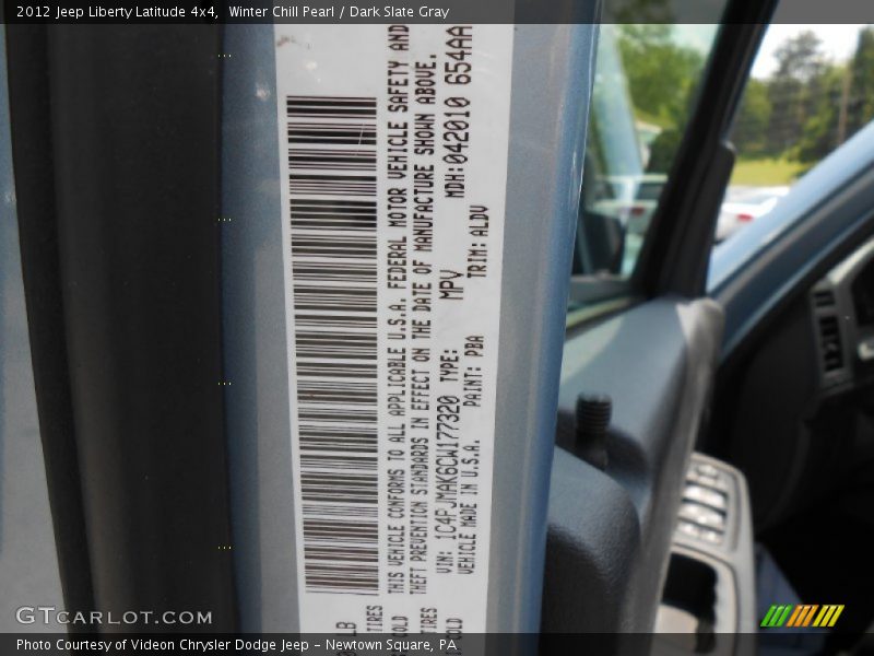 Winter Chill Pearl / Dark Slate Gray 2012 Jeep Liberty Latitude 4x4