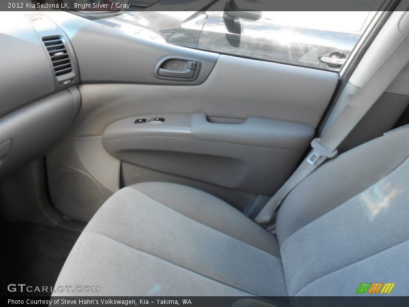 Bright Silver / Gray 2012 Kia Sedona LX