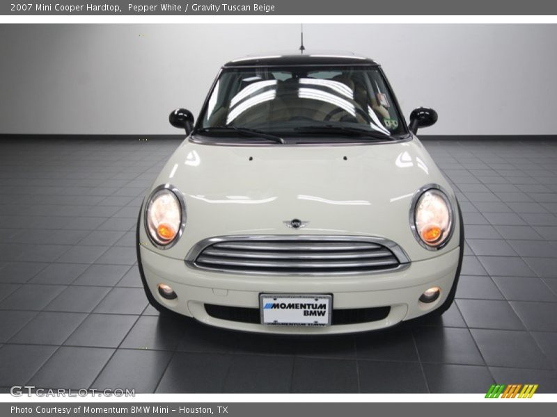 Pepper White / Gravity Tuscan Beige 2007 Mini Cooper Hardtop