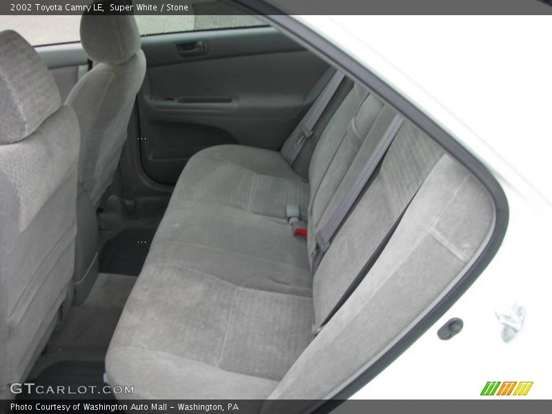 Super White / Stone 2002 Toyota Camry LE