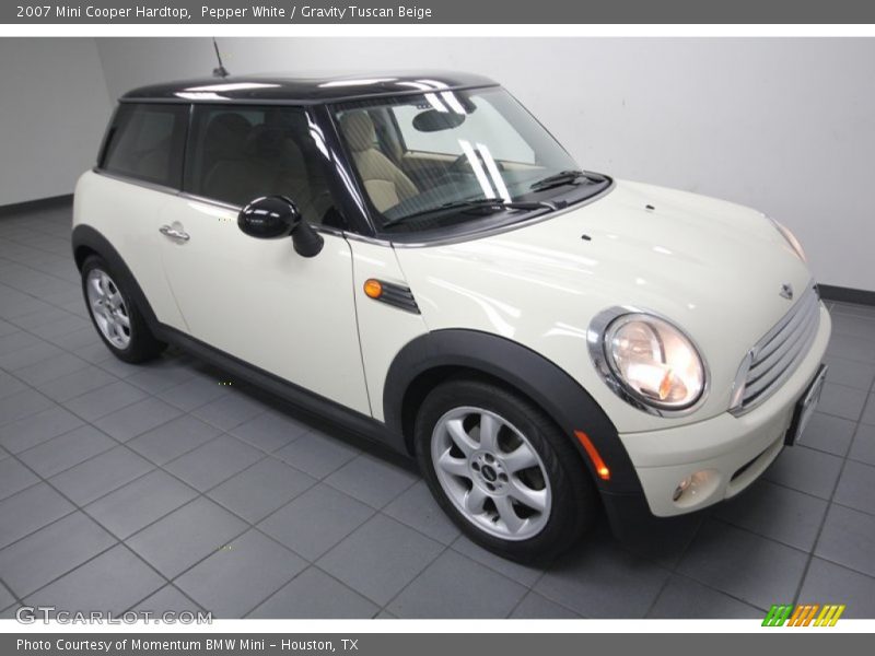 Pepper White / Gravity Tuscan Beige 2007 Mini Cooper Hardtop
