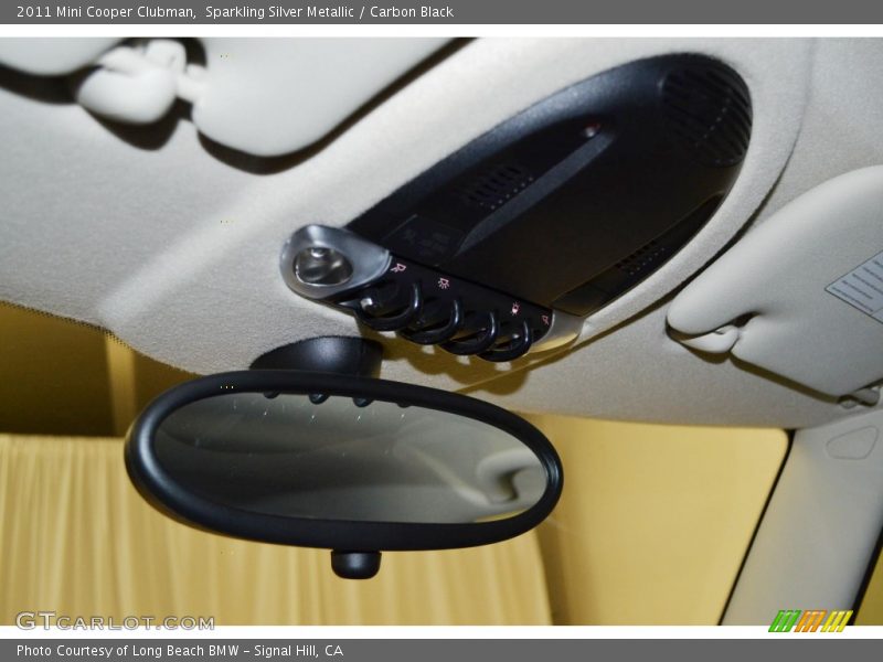 Sparkling Silver Metallic / Carbon Black 2011 Mini Cooper Clubman