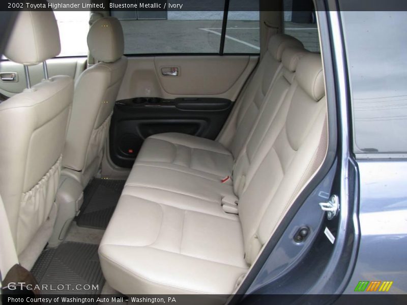 Bluestone Metallic / Ivory 2002 Toyota Highlander Limited