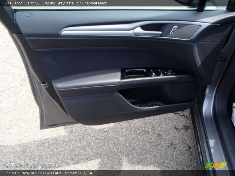 Sterling Gray Metallic / Charcoal Black 2013 Ford Fusion SE