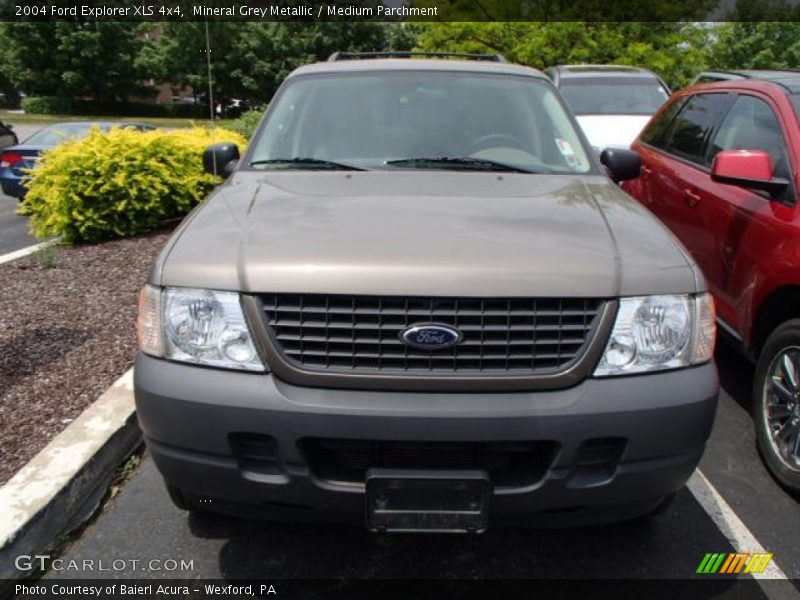 Mineral Grey Metallic / Medium Parchment 2004 Ford Explorer XLS 4x4