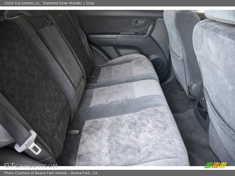 Diamond Silver Metallic / Gray 2003 Kia Sorento LX