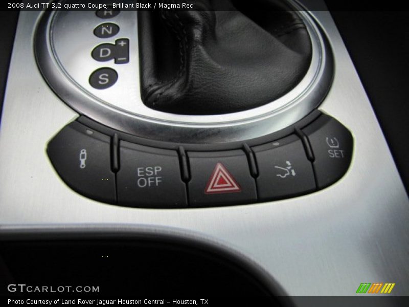 Controls of 2008 TT 3.2 quattro Coupe