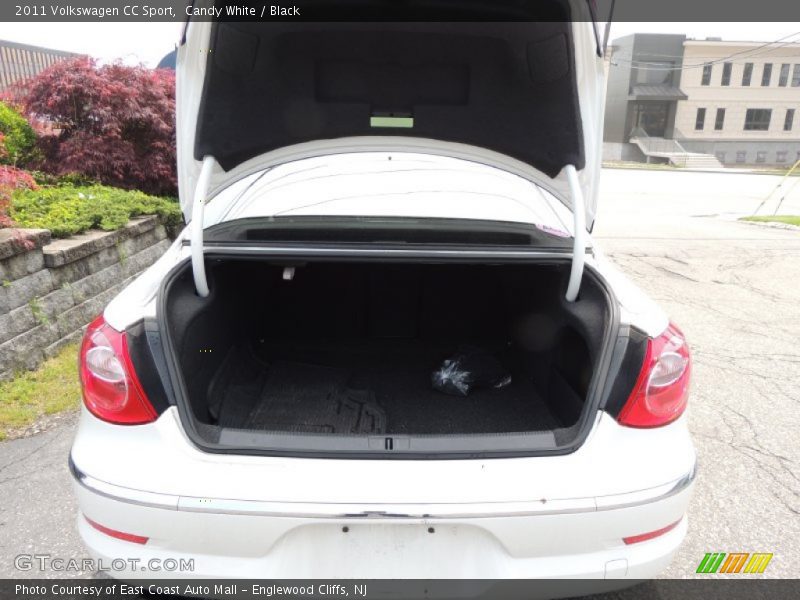 Candy White / Black 2011 Volkswagen CC Sport
