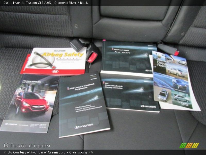 Diamond Silver / Black 2011 Hyundai Tucson GLS AWD