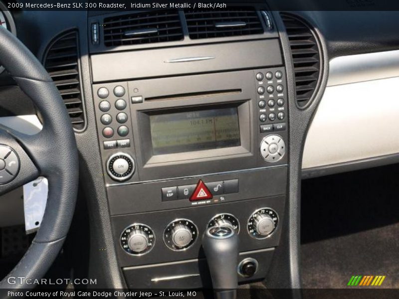 Iridium Silver Metallic / Black/Ash 2009 Mercedes-Benz SLK 300 Roadster