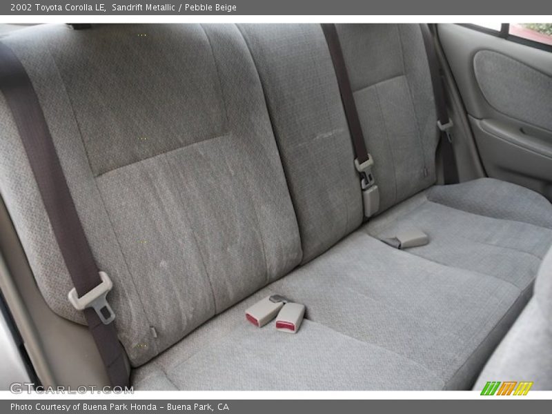 Sandrift Metallic / Pebble Beige 2002 Toyota Corolla LE
