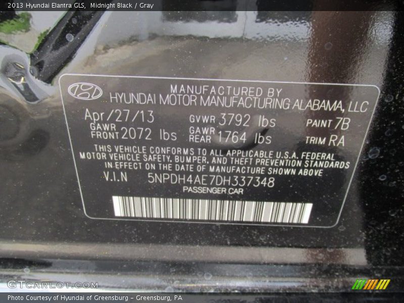 Midnight Black / Gray 2013 Hyundai Elantra GLS