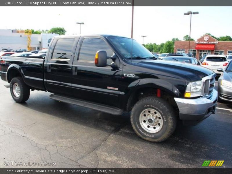 Black / Medium Flint Grey 2003 Ford F250 Super Duty XLT Crew Cab 4x4