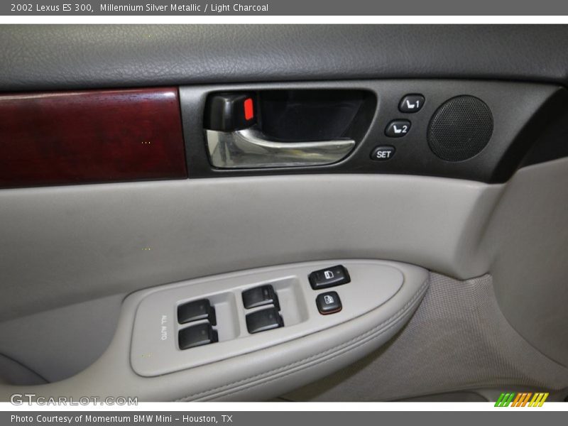 Millennium Silver Metallic / Light Charcoal 2002 Lexus ES 300