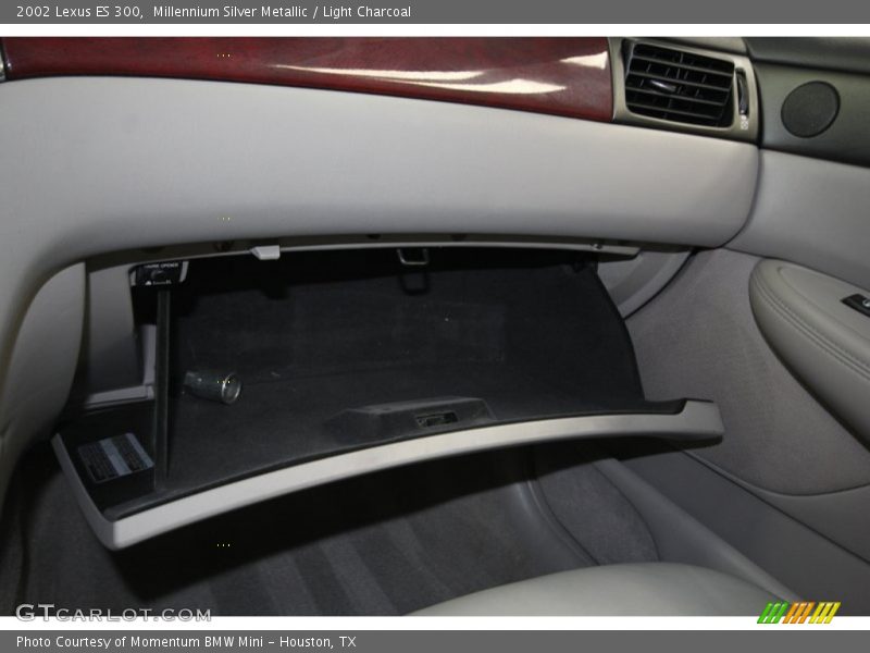 Millennium Silver Metallic / Light Charcoal 2002 Lexus ES 300