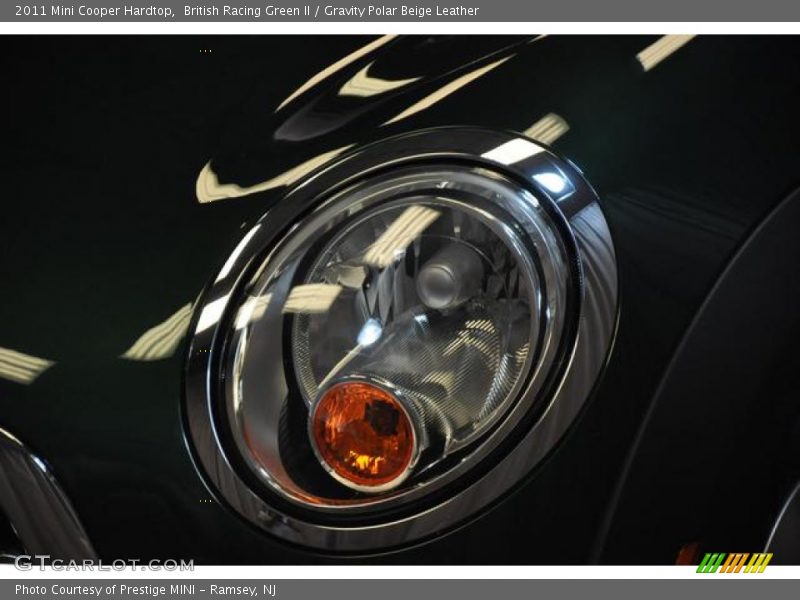 British Racing Green II / Gravity Polar Beige Leather 2011 Mini Cooper Hardtop