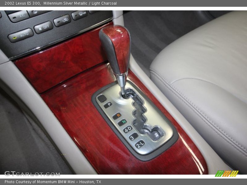 Millennium Silver Metallic / Light Charcoal 2002 Lexus ES 300
