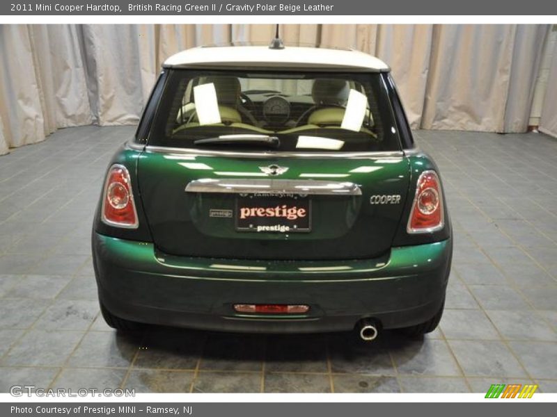 British Racing Green II / Gravity Polar Beige Leather 2011 Mini Cooper Hardtop