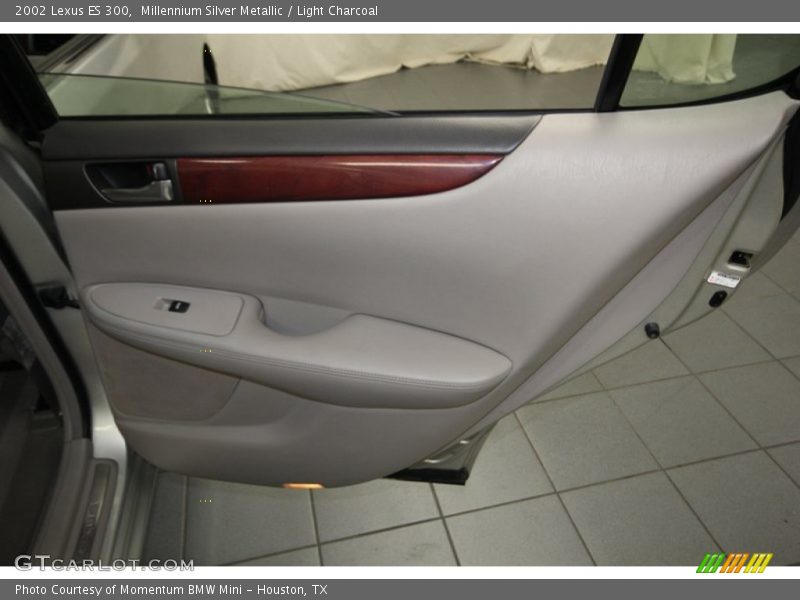 Millennium Silver Metallic / Light Charcoal 2002 Lexus ES 300