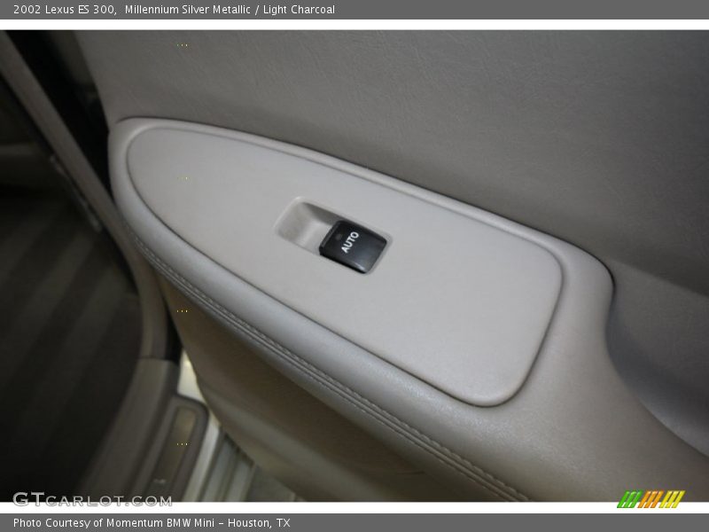 Millennium Silver Metallic / Light Charcoal 2002 Lexus ES 300